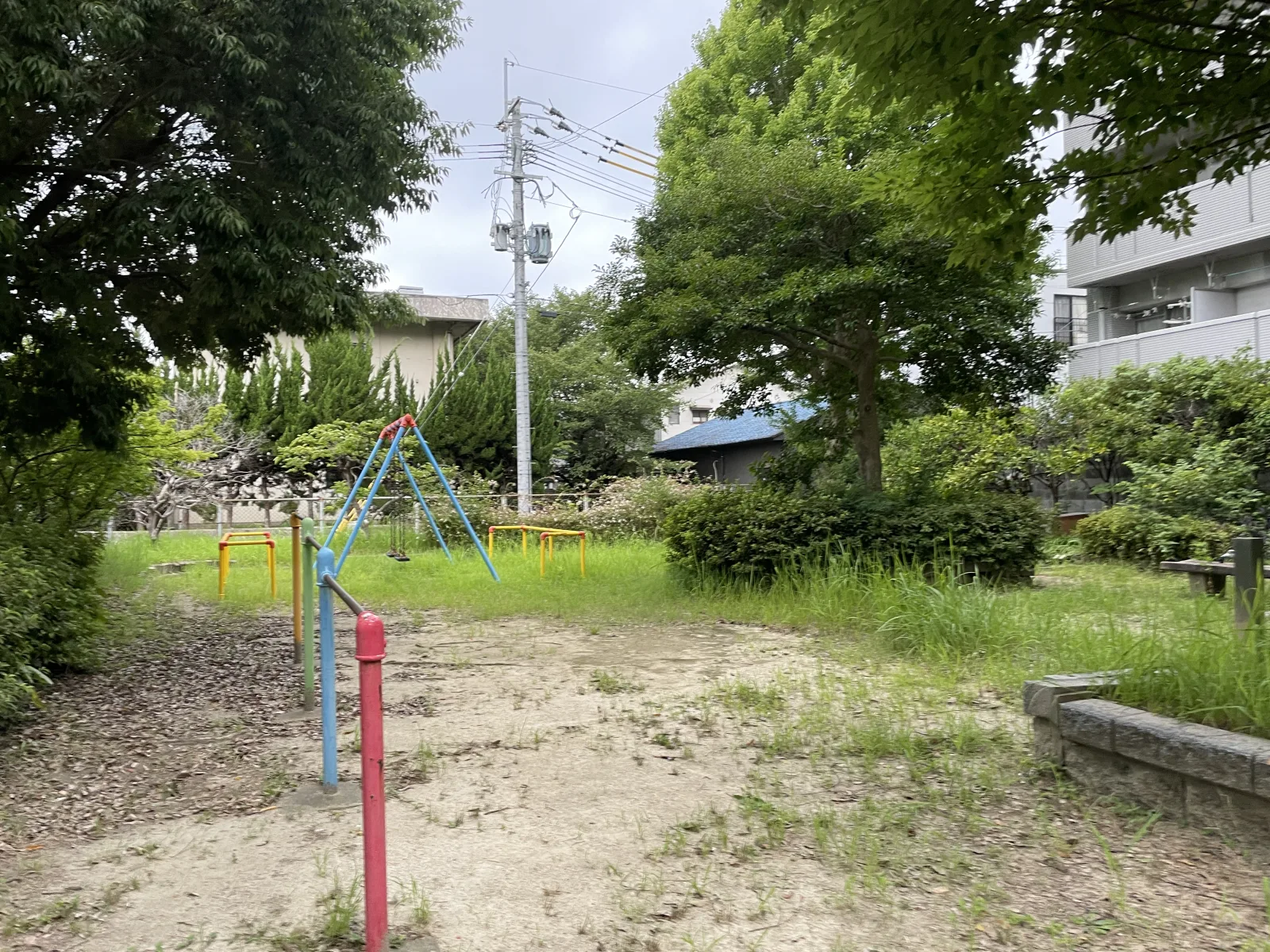 東浜公園の設備・遊具写真